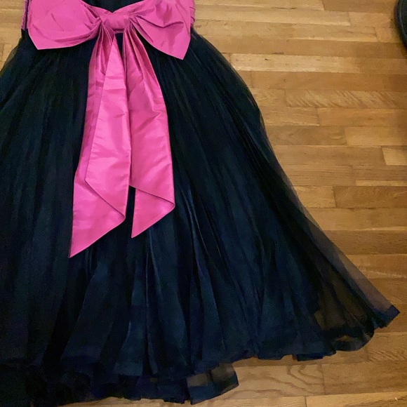Betsey Johnson Black Dress Pink Bow - Picture 3 of 8